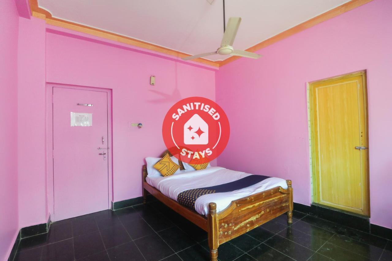 Spot On 65043 Hotel Kalinga Palace Kendrapara Екстер'єр фото