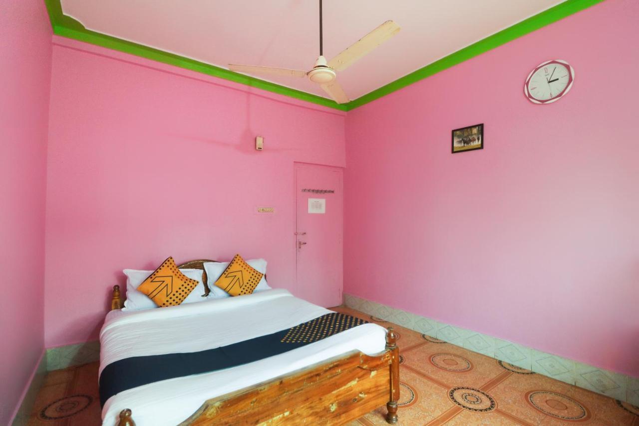 Spot On 65043 Hotel Kalinga Palace Kendrapara Екстер'єр фото