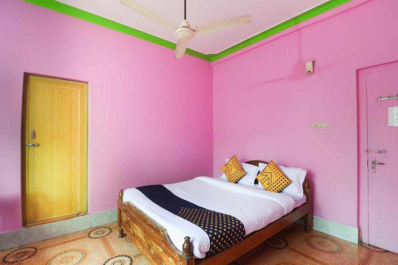 Spot On 65043 Hotel Kalinga Palace Kendrapara Екстер'єр фото