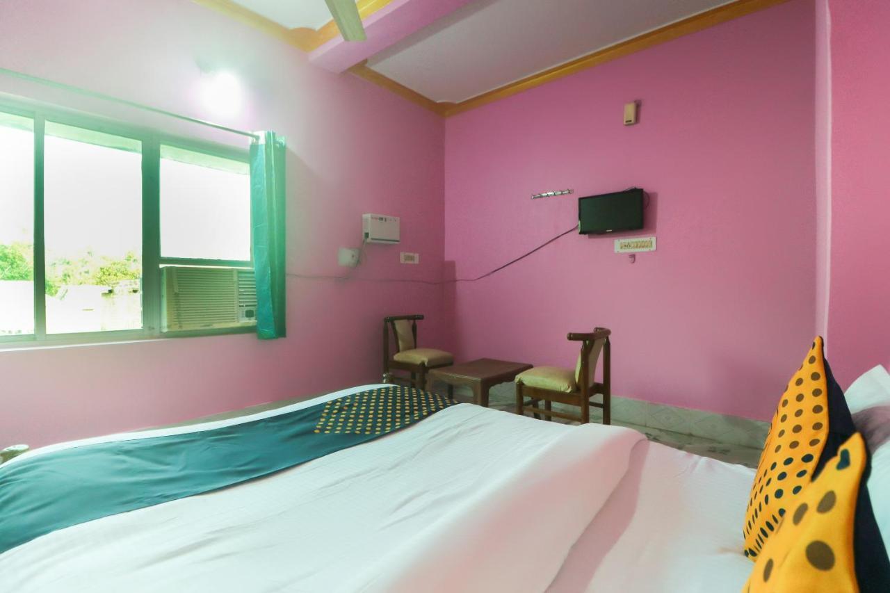 Spot On 65043 Hotel Kalinga Palace Kendrapara Екстер'єр фото